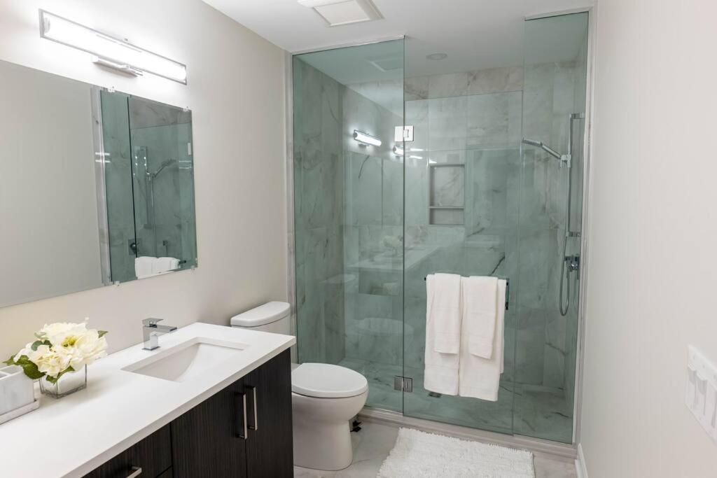 Luxury Niagara 3 Bdr Townhouse /Garage Apartment Bagian luar foto