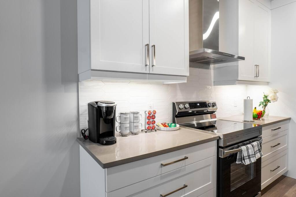 Luxury Niagara 3 Bdr Townhouse /Garage Apartment Bagian luar foto